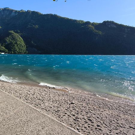 La Meridiana Sul Lago Abbadia Lariana Rum bild